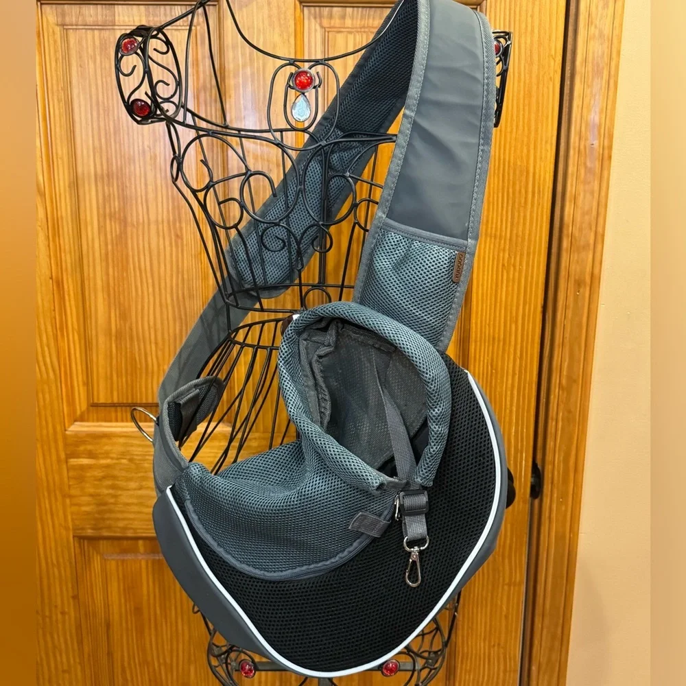 YUDODO Pet Sling Carrier for Small Dogs & Cats Hands Free Breathable Mesh
